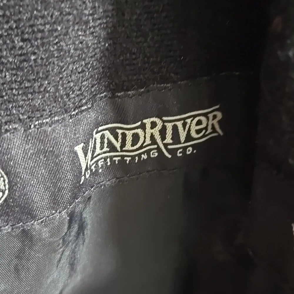 WindRiver Outfitting Co.| Black Fleece Lined Windbreaker Jacket - Picture 10 of 11